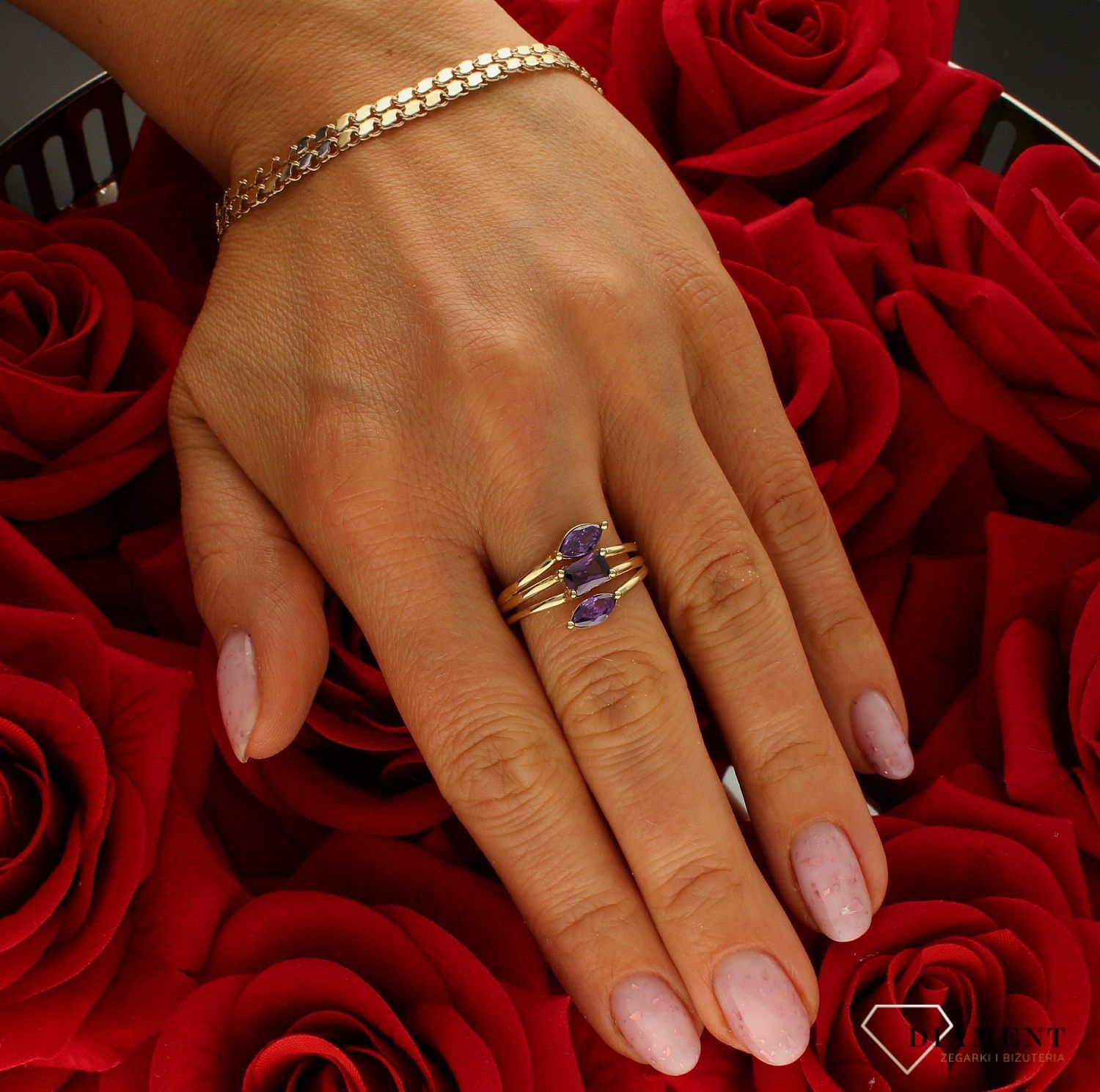 Pierścionek damski złoty spirala z fioletową cyrkonią próba 375 PI 6515 375. Złota biżuteria na prezent. Pierścionki złote na pr (2).jpg